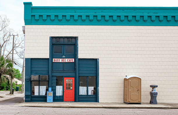 Best Luxury portable toilet rental  in Wamac, IL